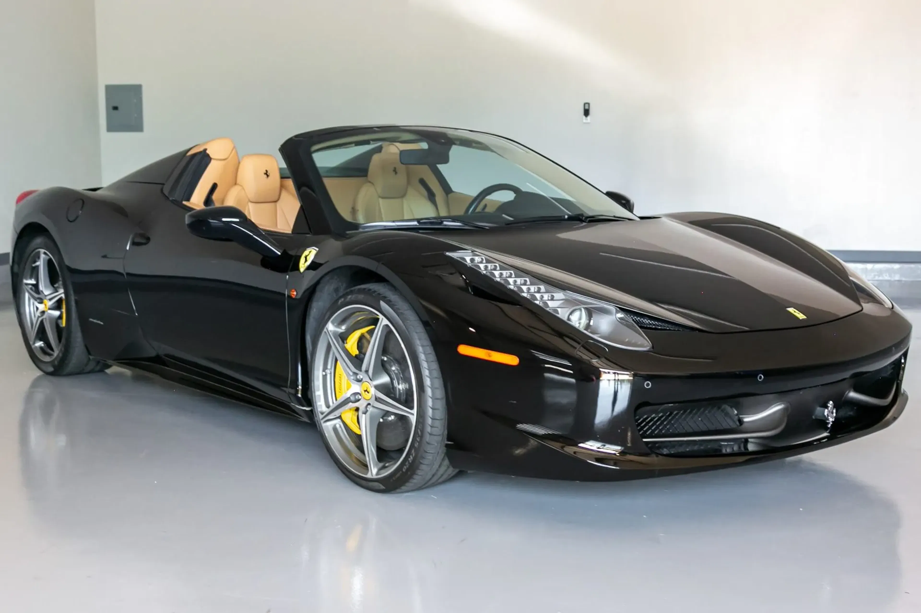 2013 Ferrari 458 Spider VIN ZFF68NHA4D0194519 | Hagerty Valuation